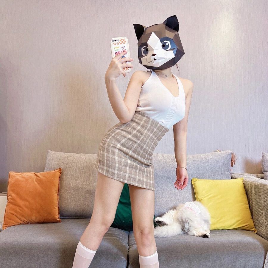 狗头美女超短裙自拍，这才是真正的狗头萝莉_4